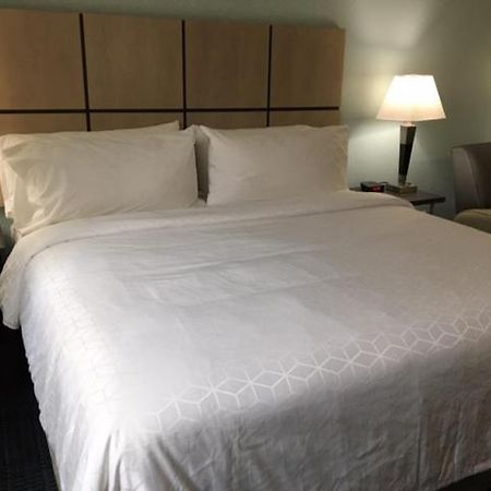 Ontario Airport Executive Inn 外观 照片